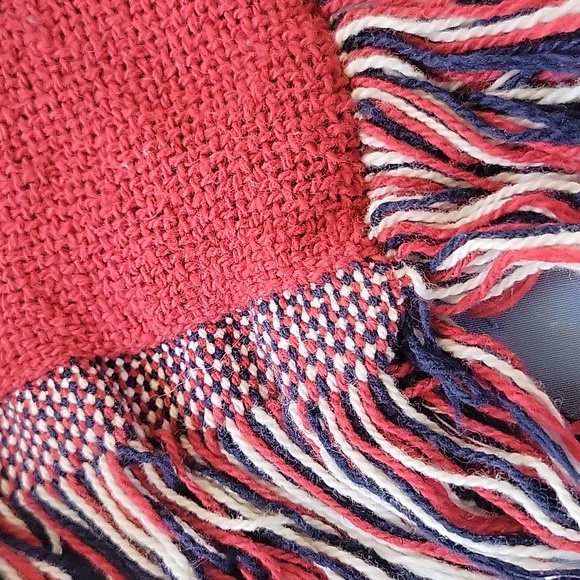 Two throw blankets and matching pillow SOLD - Picture 2 of 13